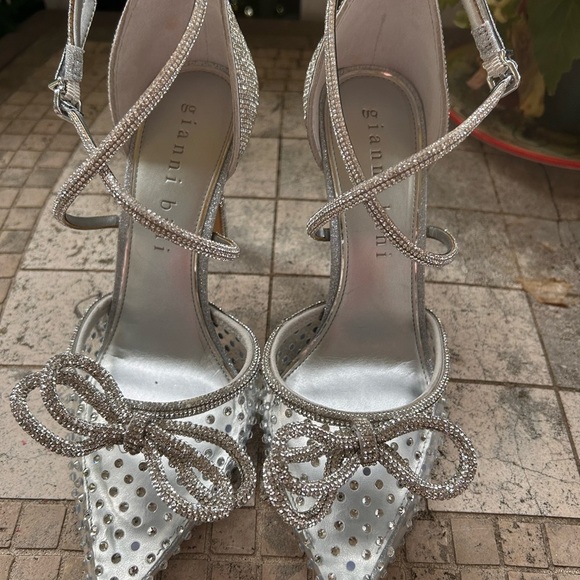Gianni Bini Elegant Silver Women's Heels sz 10 nwob - Picture 3 of 4